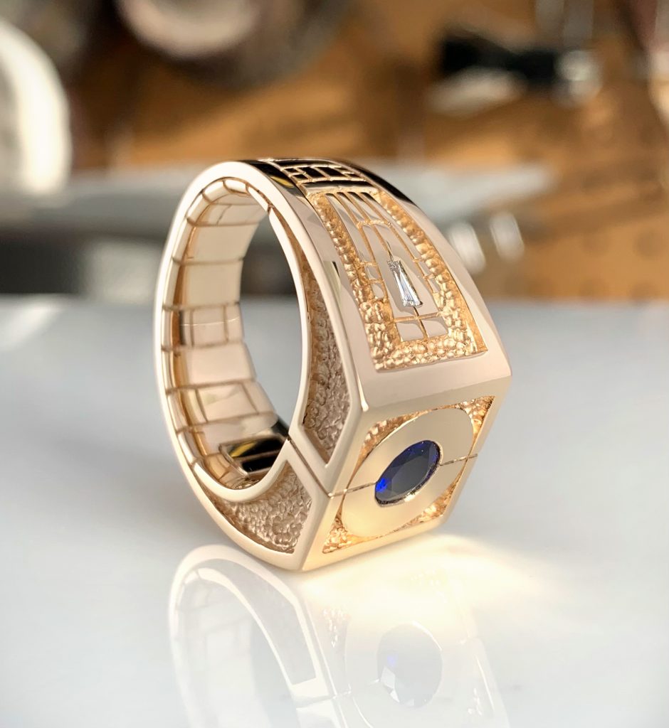 14KY gold ring with sapphire and baguette diamonds, 2021