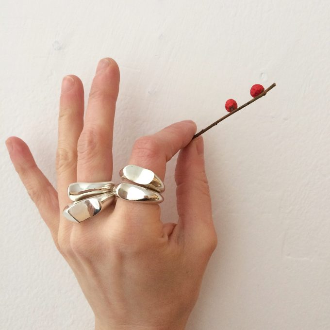 059B74C9-B9BD-4BED-86EE-59F3BE3FFB93