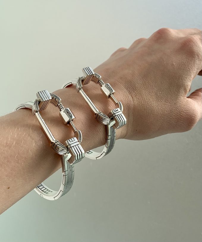 680A9305-194F-40EC-9BD1-E0CFCE0B80EA