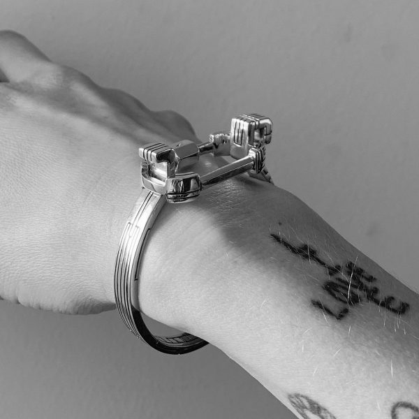 F906D000-FEDB-4409-AC2F-FE5DBF213832